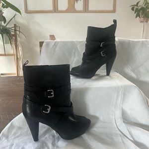 NWOB Leather Open Toe BCBGirls Booties